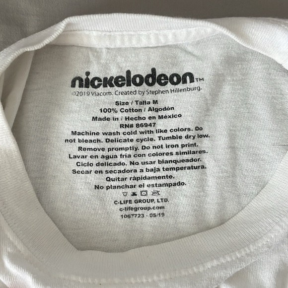 SpongeBob white crop top, loose fit - Picture 3 of 3